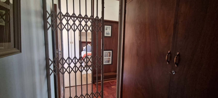 5 Bedroom Property for Sale in Bayswater Free State